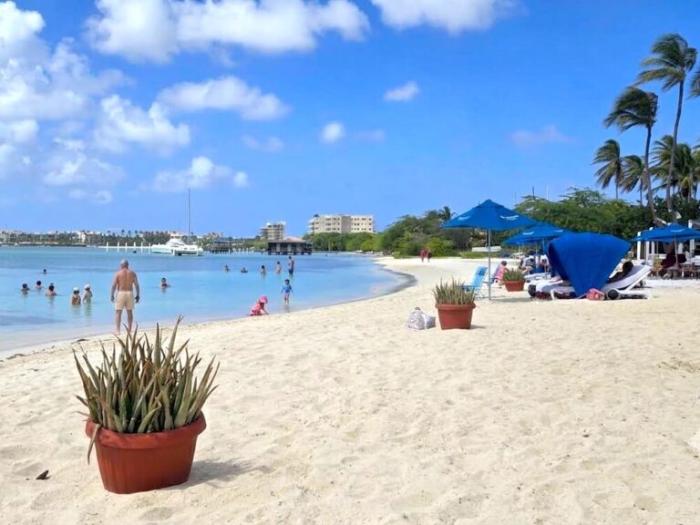 Surfside Beach Aruba